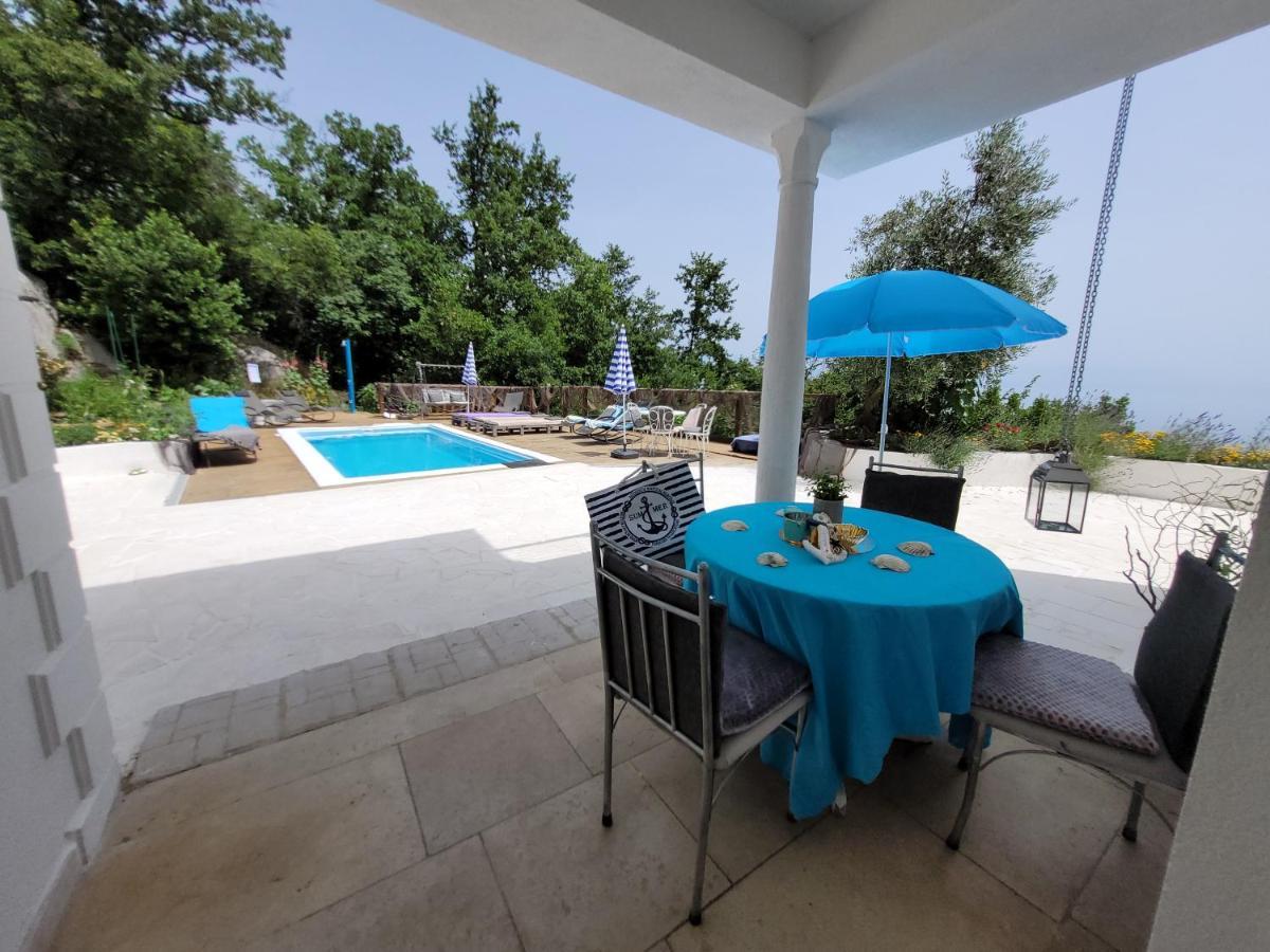 Ferienwohnung Mit Pool Kroatien Mit Meerblick Und Pool Lovran Dış mekan fotoğraf